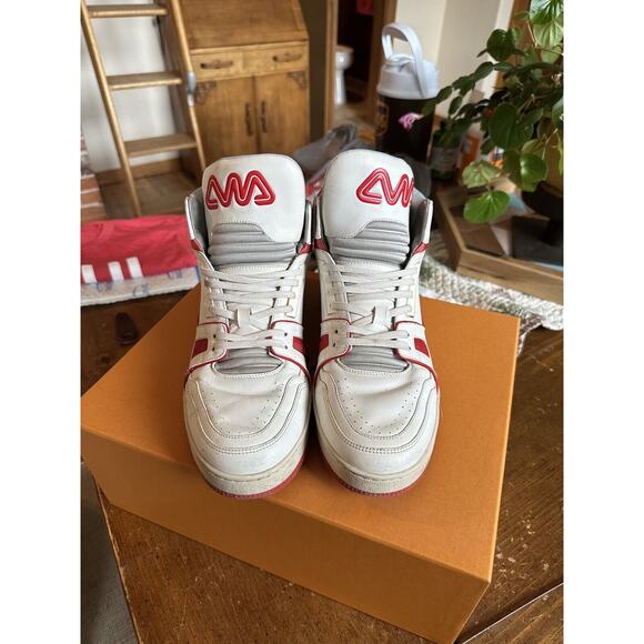 Louis Vuitton LV TRAINER SNEAKER MID TOP W/BOX Men’s UK size 8 Red White RARE! - Picture 4 of 12